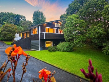 6A Brian Avenue, Forrest Hill, Auckland