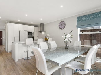 7 Samuel Cassidy Avenue, Swanson, Auckland