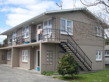 4/6 New Street, Hamilton East, Hamilton