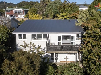 84 Holborn Drive, Stokes Valley, Lower Hutt