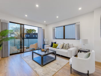 4/258 Lake Road, Hauraki, Auckland