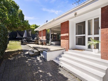5/10 Bay Road, St Heliers, Auckland