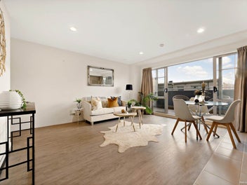 1L/3 Keystone Avenue, Three Kings, Auckland