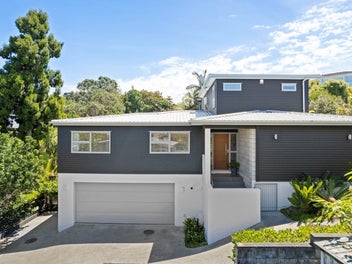 3/304 Beach Road, Campbells Bay, Auckland