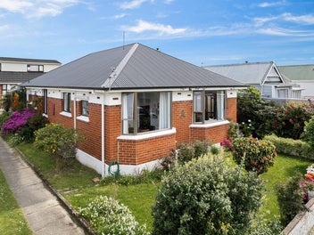 16 Eskvale Street, Saint Kilda, Dunedin