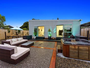 893 State Highway 1, Te Horo