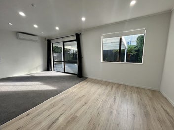 1/13 Everglade Drive, Goodwood Heights, Auckland