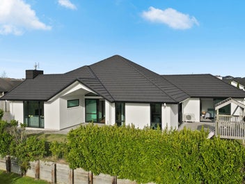 5 Batten Drive, Flagstaff, Hamilton