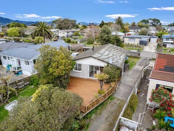 7 Chums Road, Paraparaumu Beach, Paraparaumu
