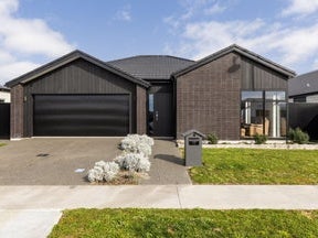 17 Mohaka Street, Poraiti, Napier