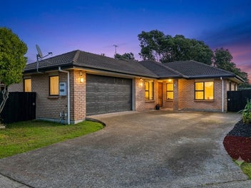 9 Peng Place, Mangere Bridge, Auckland