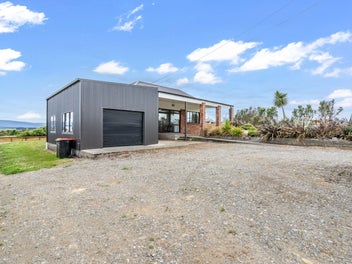 38 Bath Road, Riverton
