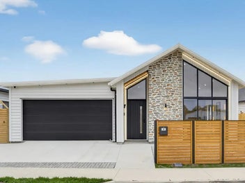 6 Tuwai Crescent, OPAHEKE