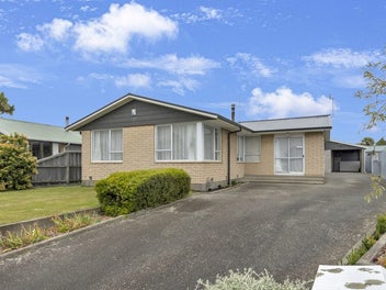 62 Oriana Crescent, Hornby, Christchurch