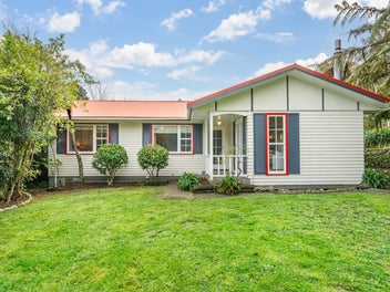 63 Park Road, Belmont, Lower Hutt