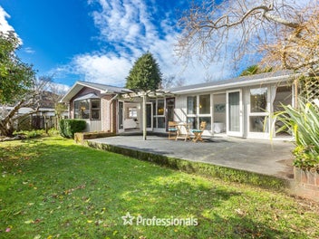 347 Fergusson Drive, Heretaunga, Upper Hutt