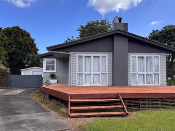 98 Edgewater Drive, Pakuranga, Auckland