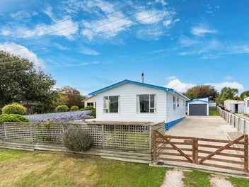 25 Barra Street, Karitane, Waikouaiti