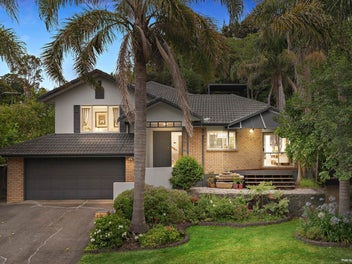 20 Kate Sheppard Avenue, Torbay, Auckland