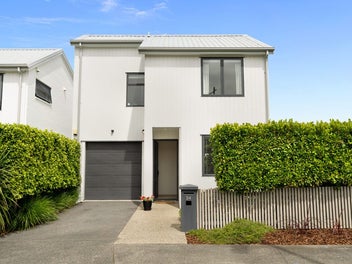 24 Te Nohotu Road, Glen Innes, Auckland