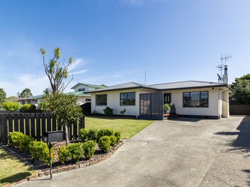 38 Downing Avenue, Pirimai, Napier