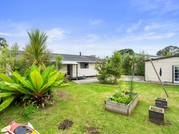 23 Wallis Street, Raglan, Raglan