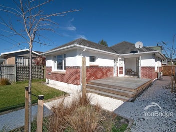 1/84 Travis Road, Burwood, Christchurch