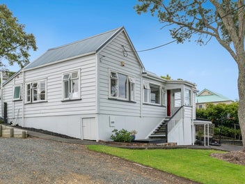 3 Gow Street, Helensville, Helensville