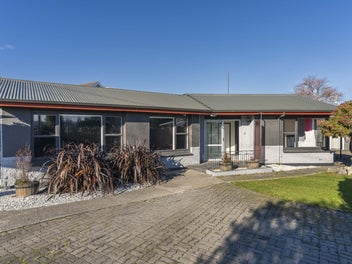 31 Johnson Street, Milton
