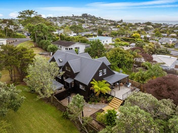 6 Elliston Crescent, Stanmore Bay, Whangaparaoa