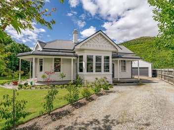 6 Innes Place, Arrowtown, Arrowtown