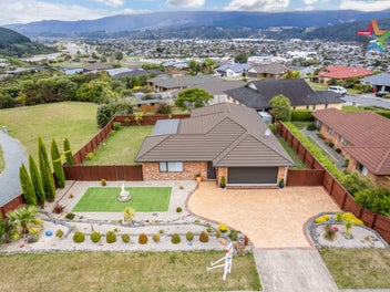 38 Kirton Drive, Riverstone Terraces, Upper Hutt