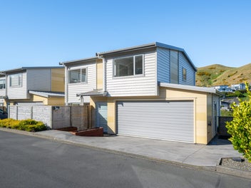 20 Rochdale Drive, Churton Park, Wellington