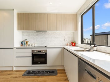 169B Wainui road, Silverdale, Auckland