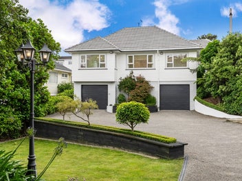 15 Bassett Road, Johnsonville, Wellington