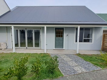 2/91 Nayland Street, Sumner, Christchurch