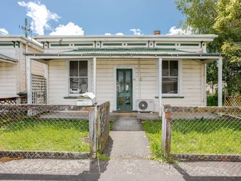 2/17 Allardice Street, Dannevirke, Dannevirke