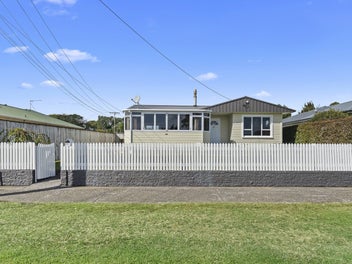 311 Frankley Road, Ferndale, New Plymouth