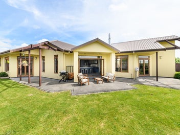 196 Kelvin Grove Road, Kelvin Grove, Palmerston North