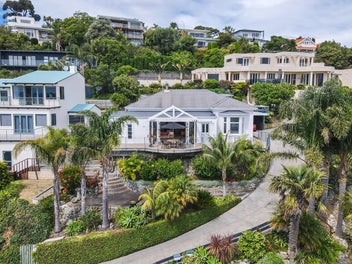 25 Seapoint Road, Bluff Hill, Napier