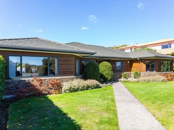57 Navigation Drive, Whitby, Porirua
