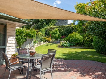 6 Old Bridge Road, Bridge Hill, Alexandra