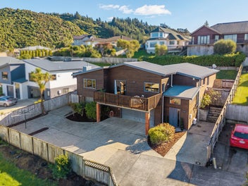 16 Birkinshaw Grove, Riverstone Terraces, Upper Hutt