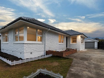 15 Greenhaven Drive, Burwood, Christchurch