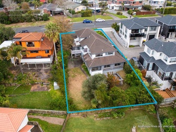 128 Coronation Road, Hillcrest, Auckland