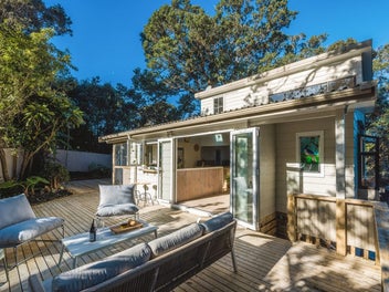 4 Hillside Road, Ostend, Waiheke Island