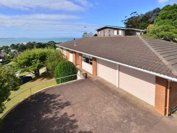 88 Marellen Drive, Red Beach, Red Beach