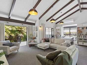 8 Homestead Place, Glenview, Hamilton