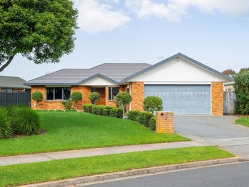 6 Bellona Place, Flagstaff, Hamilton