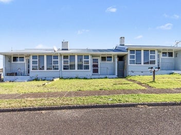 1 Tiki Street, Castlecliff, Whanganui